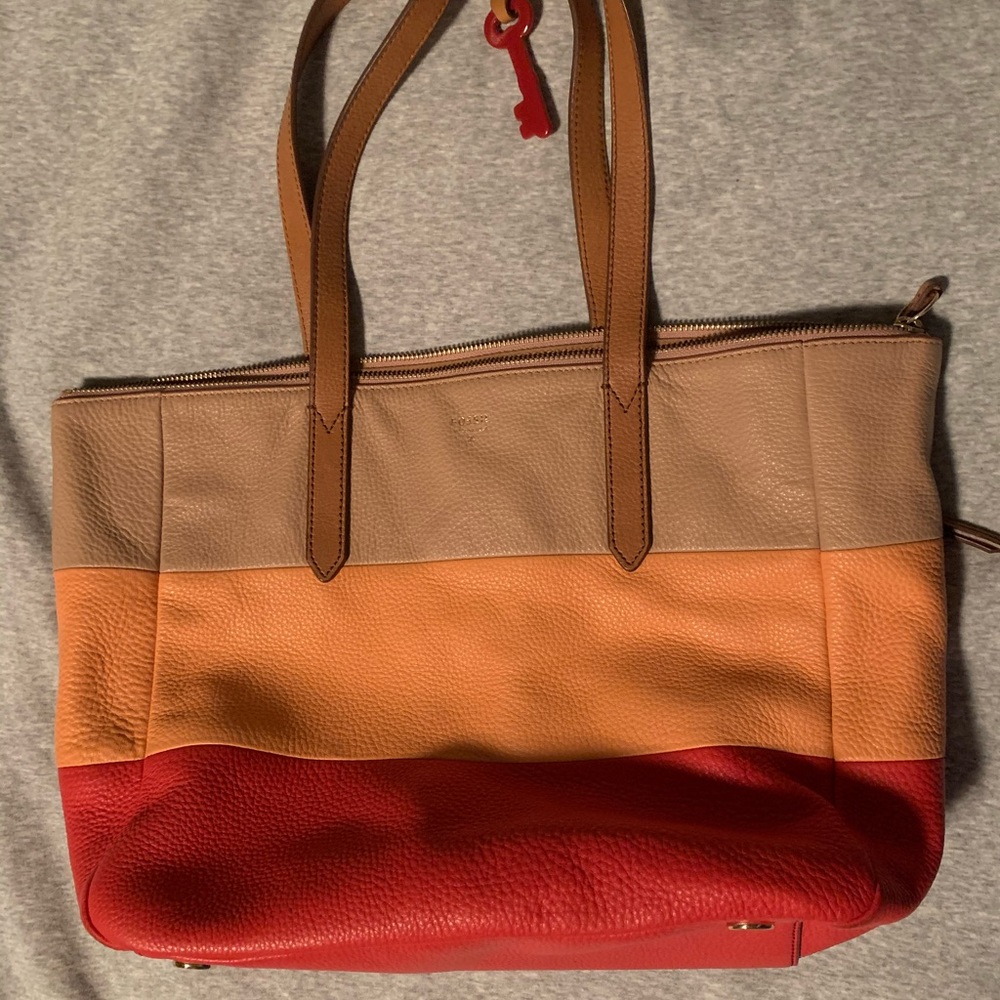 Fossil bag